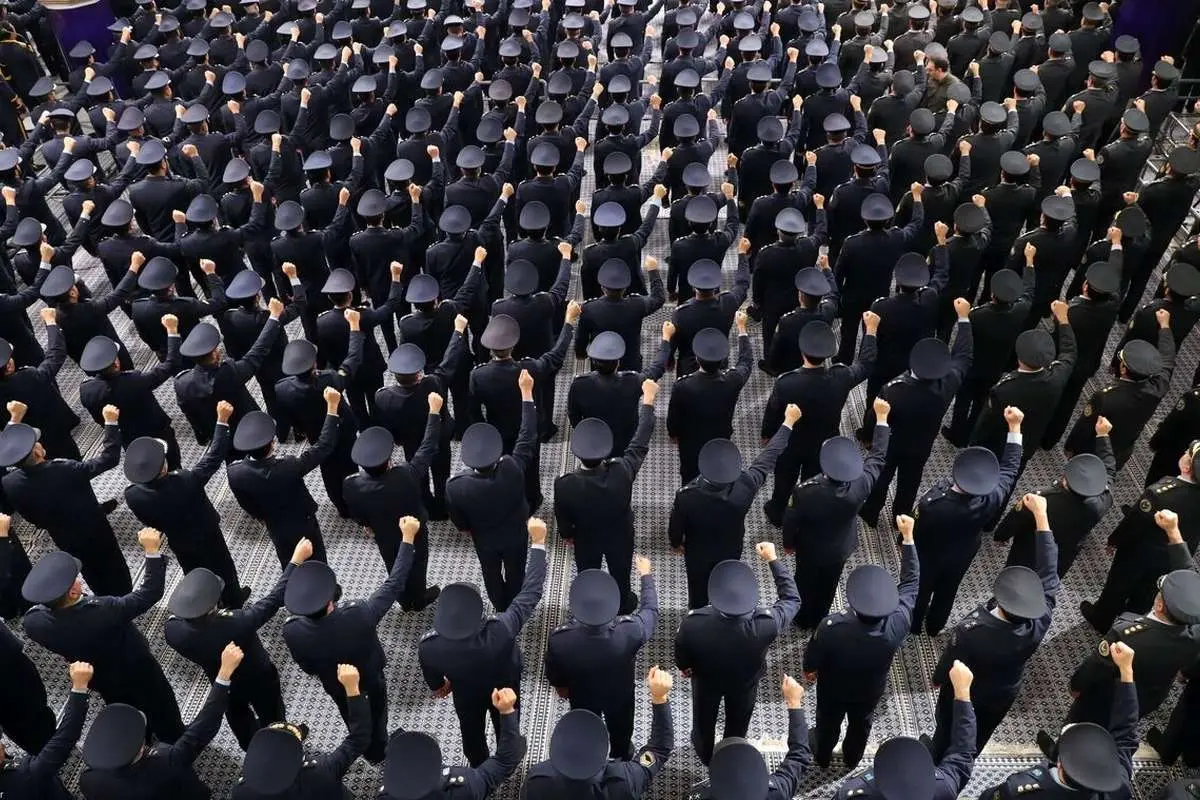 (تصاویر) دیدار فرماندهان نیروی هوایی و پدافند هوایی ارتش با رهبر انقلاب