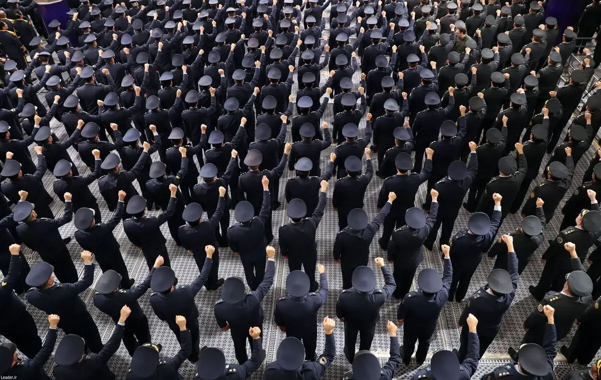 (تصاویر) دیدار فرماندهان نیروی هوایی و پدافند هوایی ارتش با رهبر انقلاب