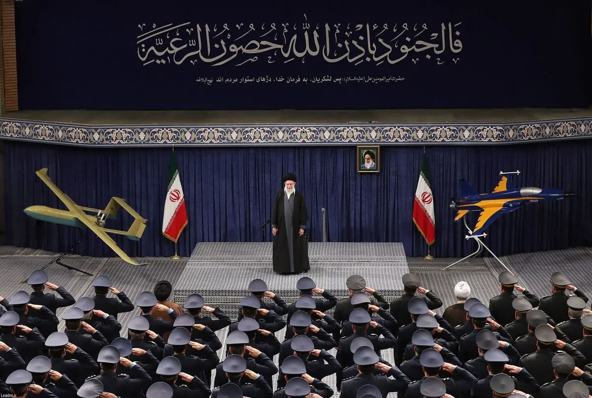 چرا دیدار همافران ارتش با رهبر انقلاب امروز انجام شد؟