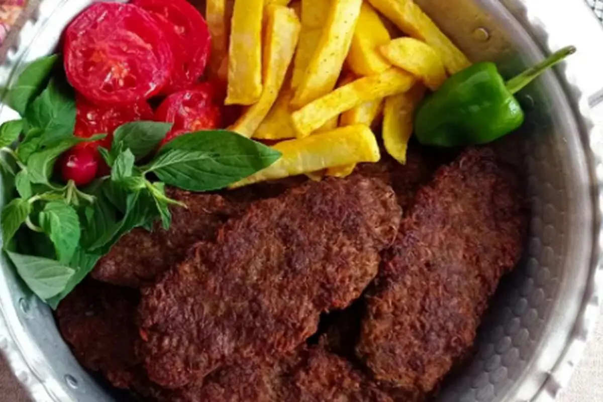 ۷ راز خوشمزگی کتلت که نمیدانید!