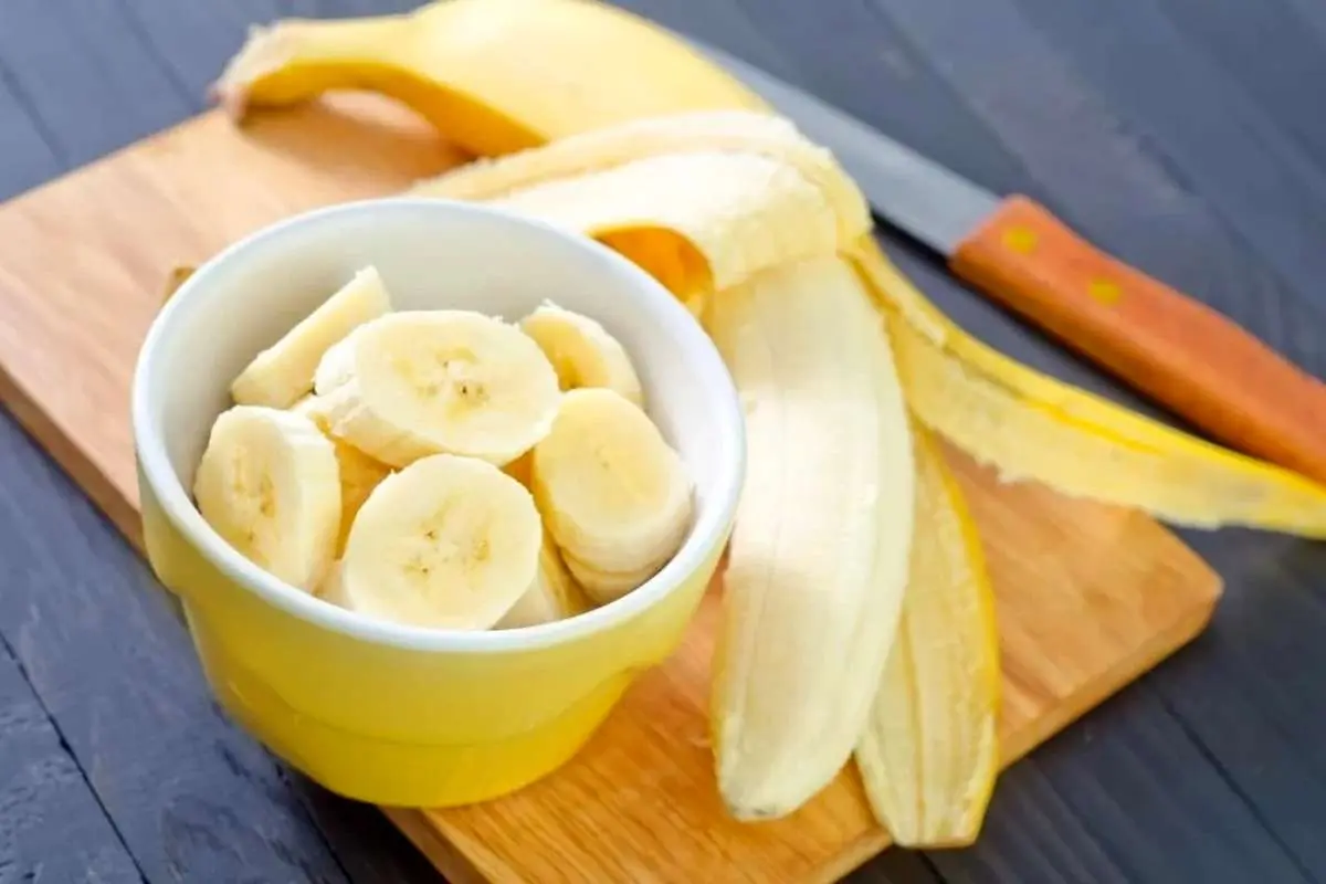 خوردن موز در صبح بیشتر توصیه میشود یا در شب؟