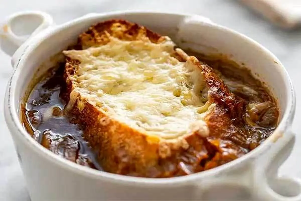 طرز تهیه آش پیاز خوشمزه و مخصوص؛ با آموزش مرحله به مرحله
