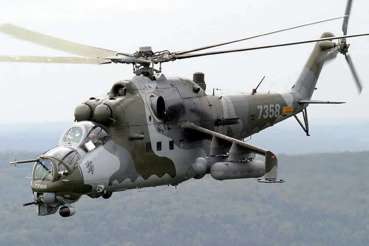 (ویدیو) پرواز بالگرد میل Mi-۲۴ P اوکراینی از دید خدمه تانک لئوپارد ارتش اوکراین