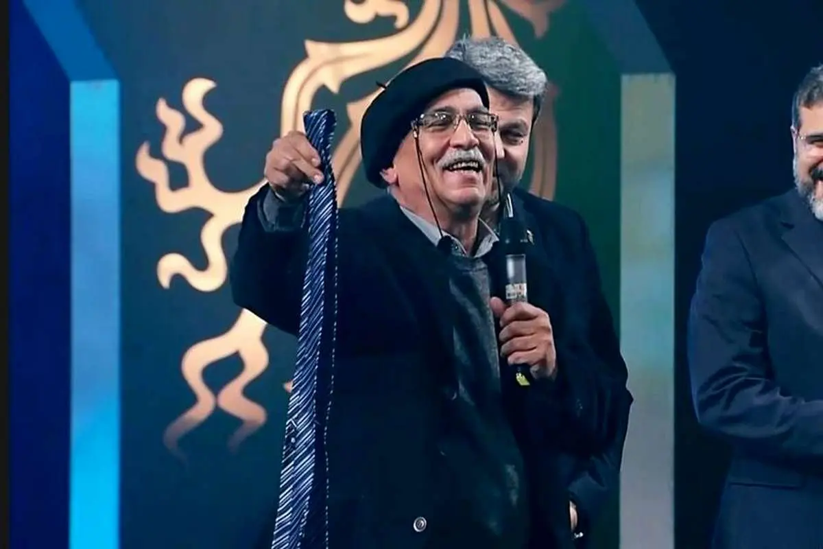 (ویدئو) شیخطادی با کروات و روسری جنجال کرد!