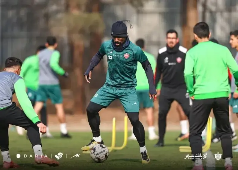اوریه در پرسپولیس می‌ماند؟!