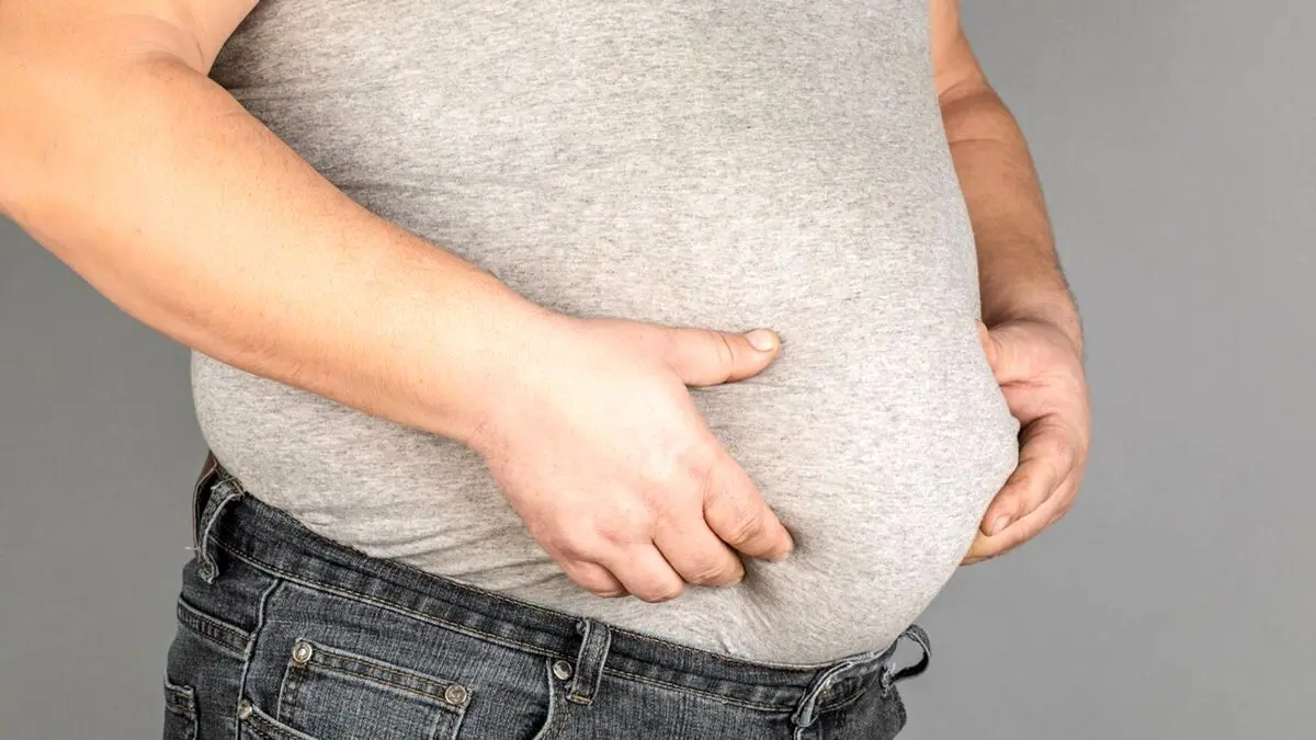 چرا در زمستان وزن اضافه می‌کنیم و چطور می‌توان جلویش را گرفت؟
