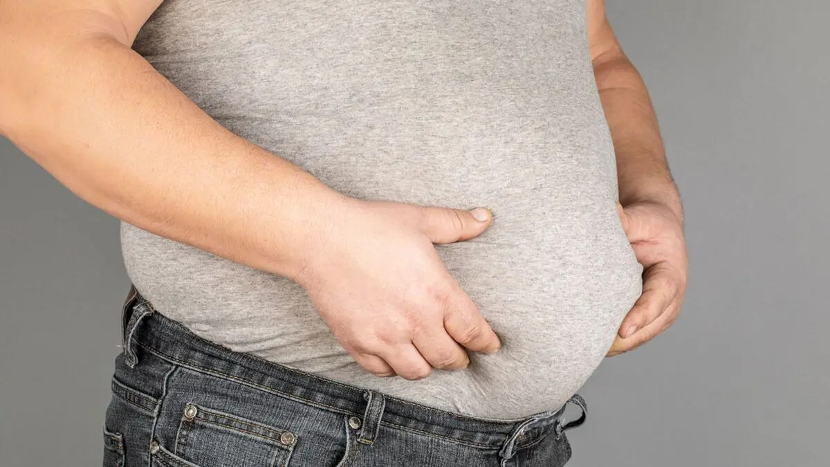 چرا در زمستان وزن اضافه می‌کنیم و چطور می‌توان جلویش را گرفت؟