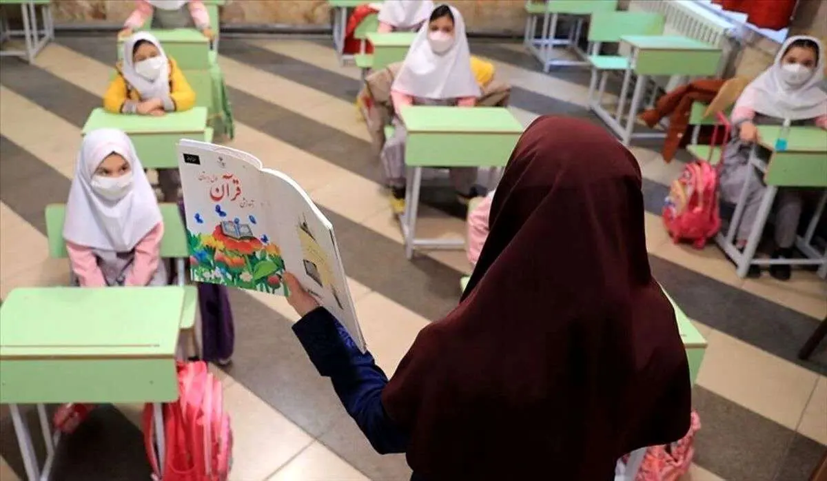 ۲۴ سال به بالا‌ها نمی‌توانند «معلمی» بخوانند