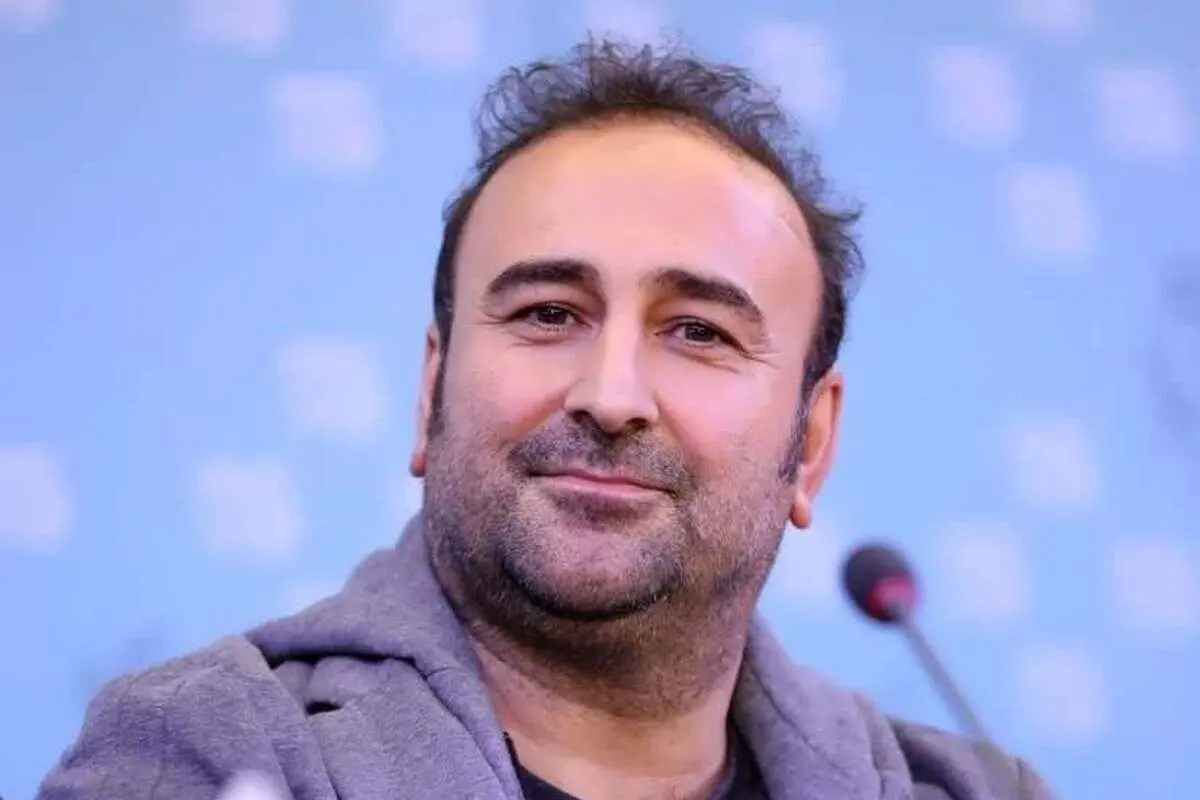 (ویدیو) بغض مهران احمدی مقابل چشم خبرنگاران