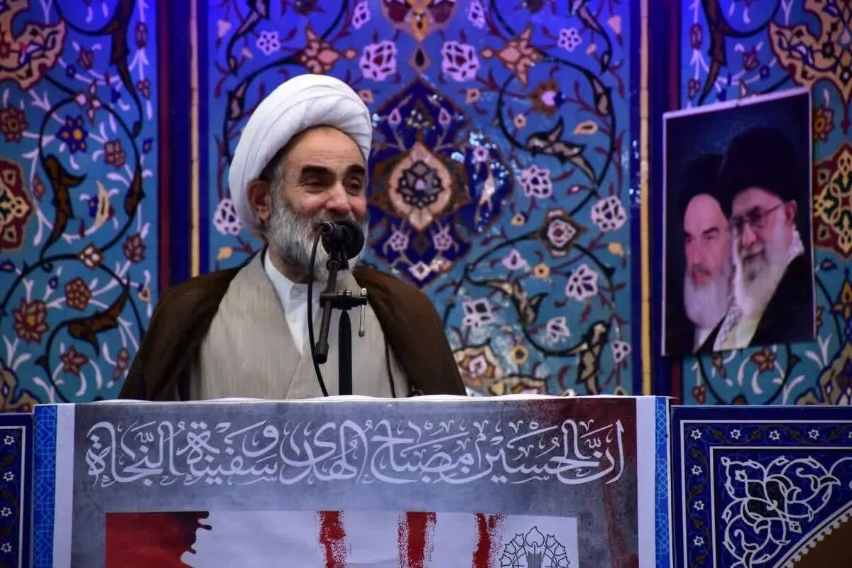 غولِ رسانه با نیرنگ ساندویچ به‌سبک مک‌دونالد، شوروی را منحل کرد