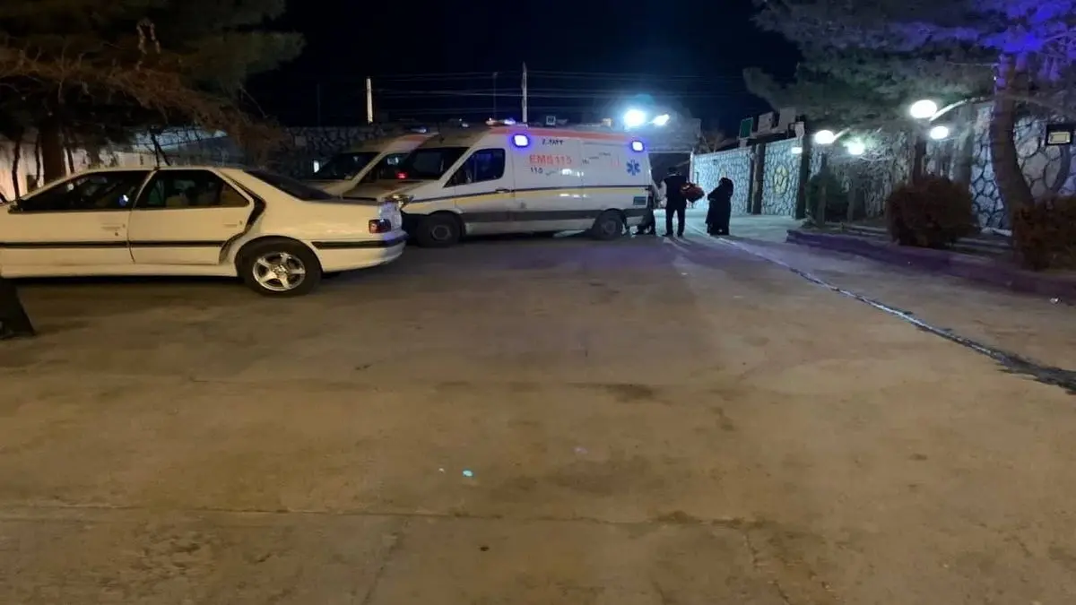 مسمومیت ۴۰ نفر در یک تالار‌ عروسی