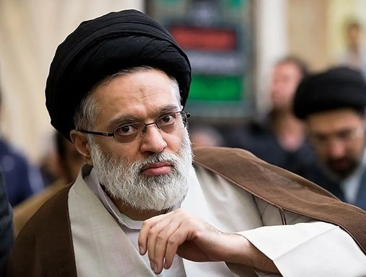 (تصویر) حضور فرزند ارشد رهبر معظم انقلاب در راهپیمایی ۲۲ بهمن