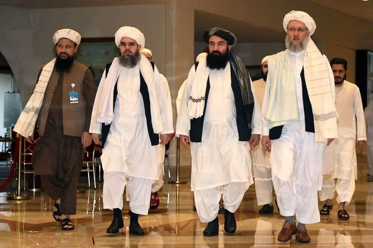 (تصویر) آزادی دو عضو طالبان از گوانتانامو