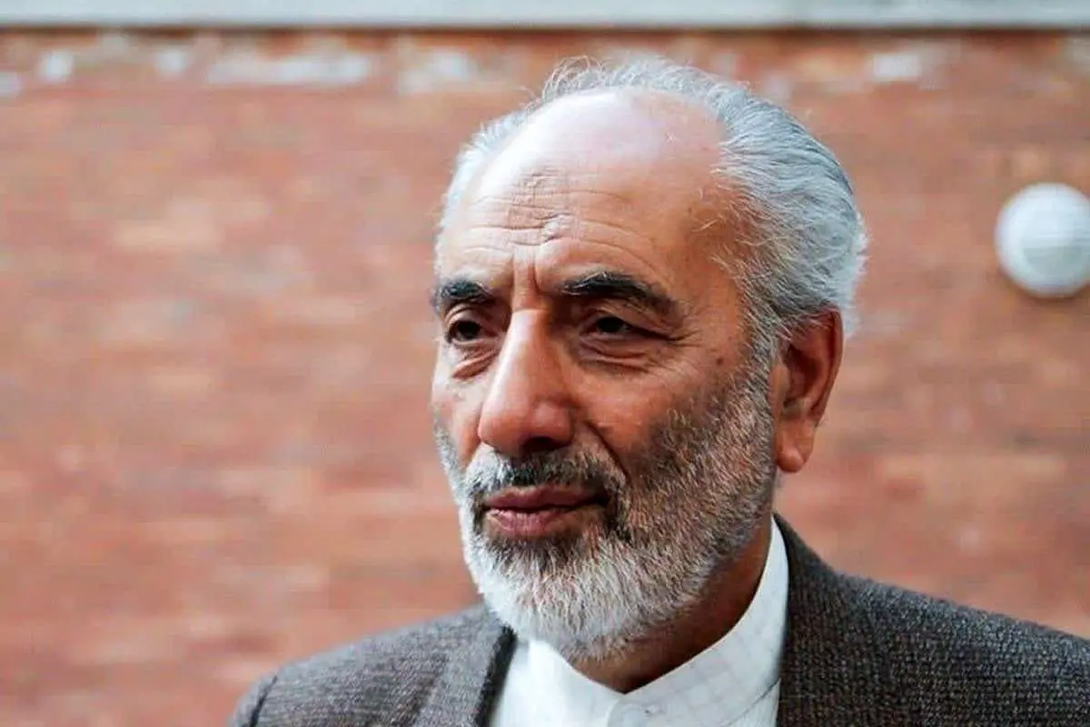 حکم اعدام خود خلخالی را لای برگههای دیگر گذاشتیم و به او دادیم؛ آن برگه را هم امضا کرد!
