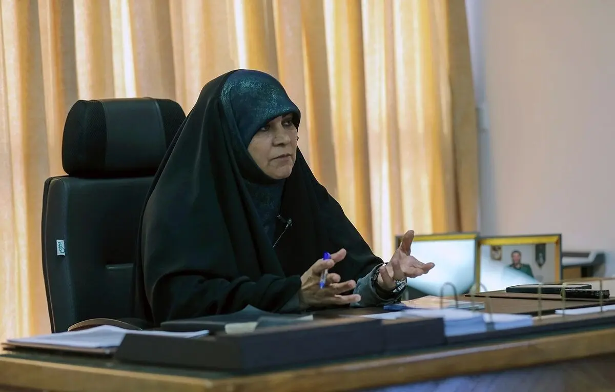 دستیار رئیس‌جمهور: ما کارکرد دختران دهه ۶۰ را فقط در داشتن همسر تعریف کردیم؛ آن‌ها...
