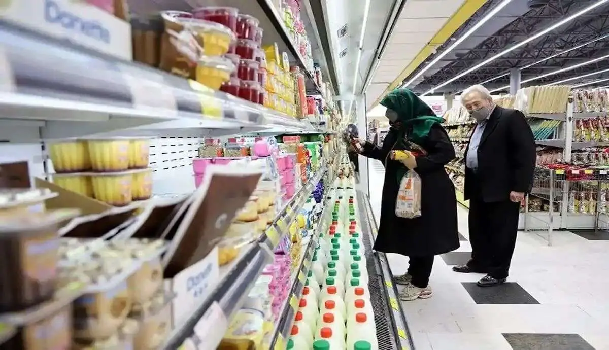 خرید و فروش صوری؛ دلیل تشکیل صف در مغازهها!