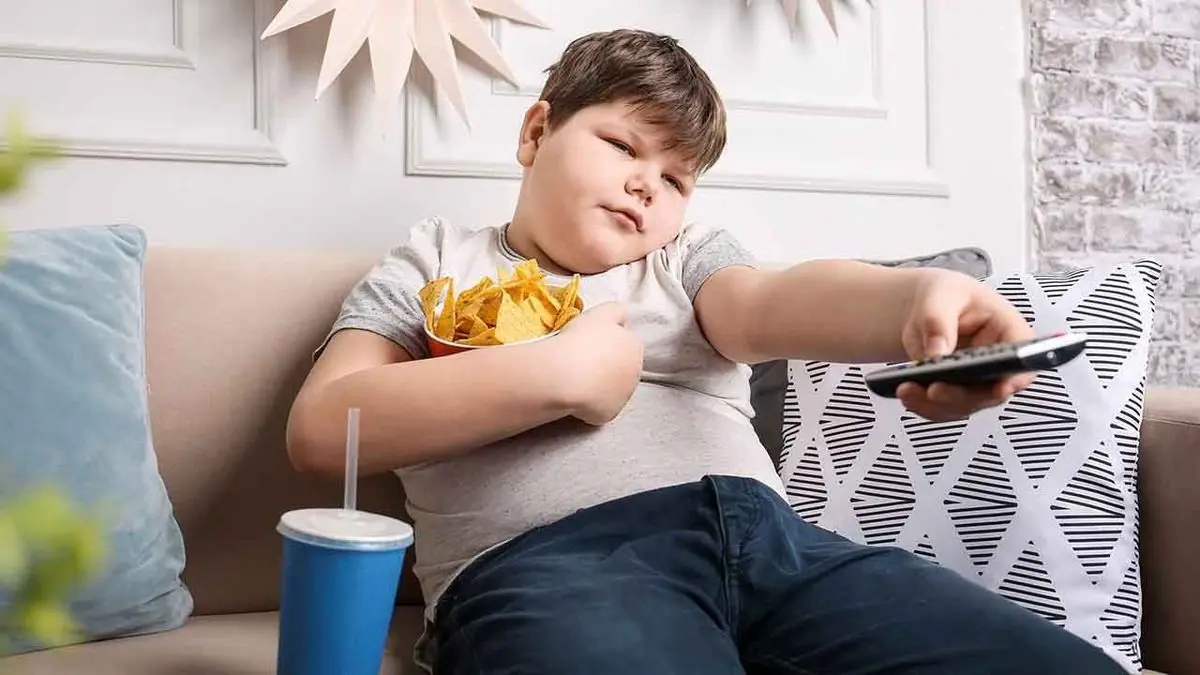 تغذیه متفاوت دلیل چاقی کودکان ایرانی