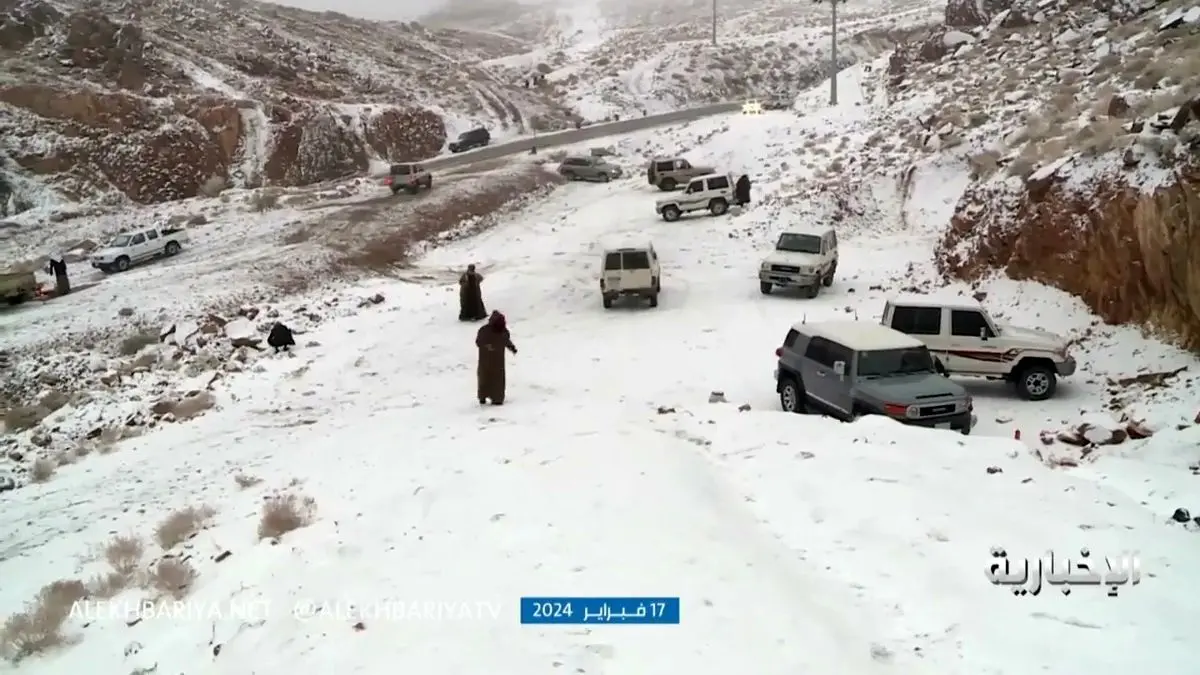 (ویدئو) تبوک عربستان سفیدپوش شد