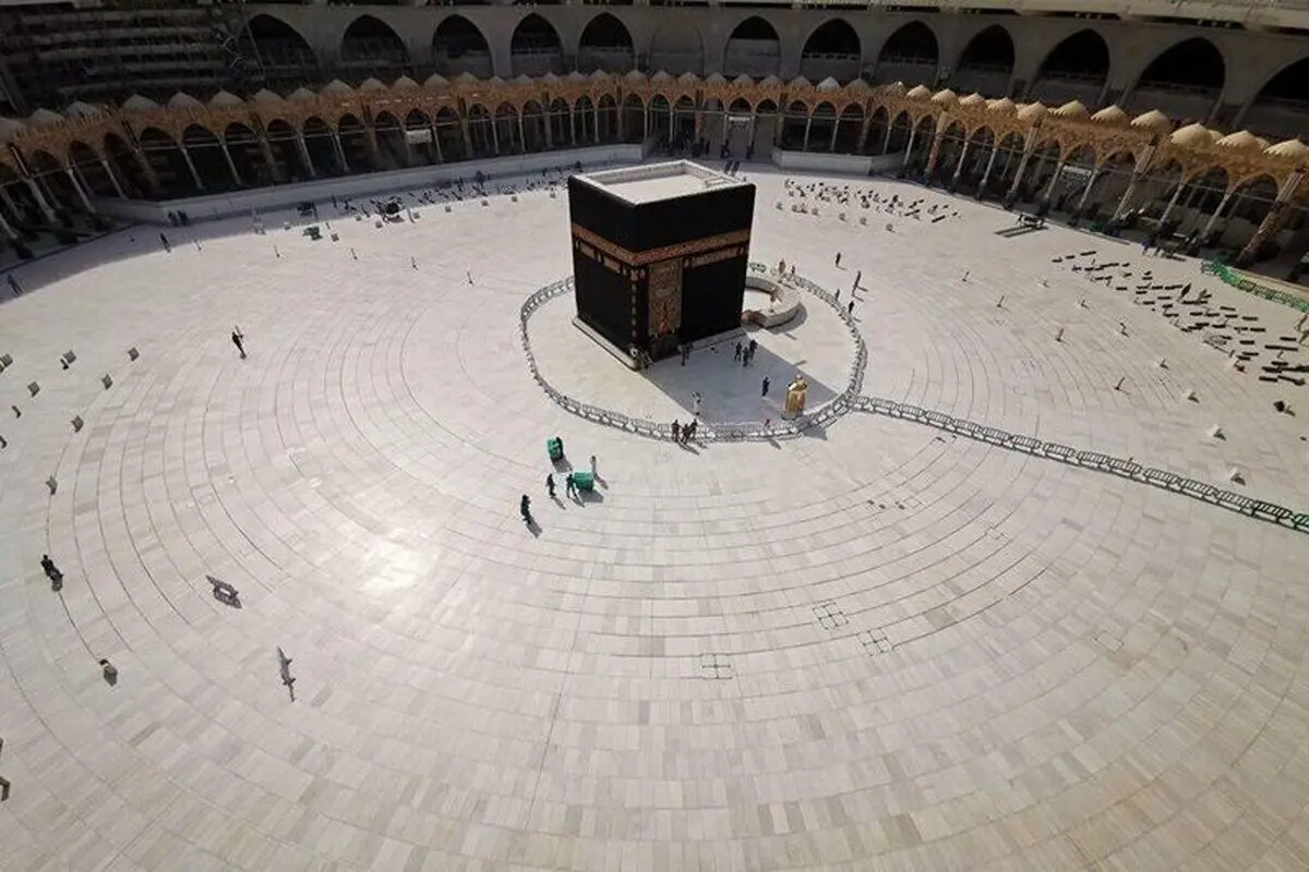 لغو حج عمره؛ چرا عربستان گردن می‌گیرد شرکت هواپیمایی کشور نه؟