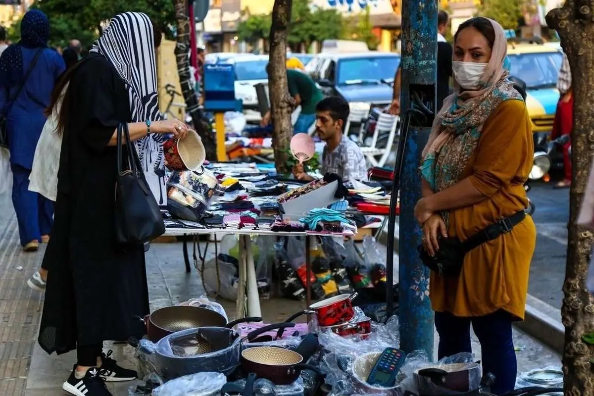 گزارش تکان‌دهنده از افزایش دستفروشی و مالیات از دستفروشان