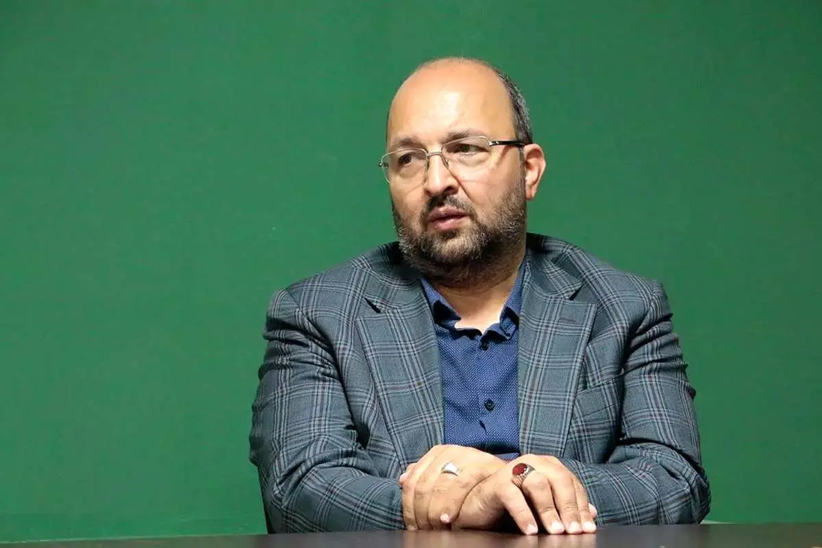 دوستان باید در امضای بیانیه «روزنه» از کلمه «معبر» استفاده میکردند!