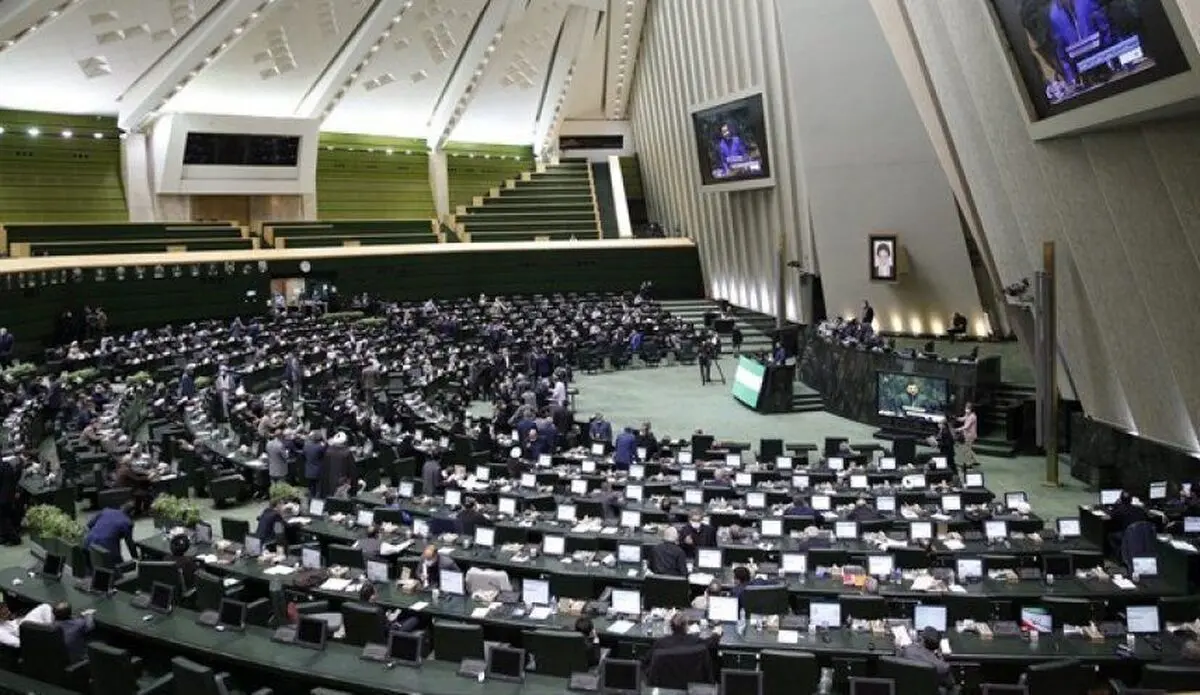 واکنش کیهان به هک شدن سایت مجلس؛ می‌خواهند نیرو‌های انقلاب را به جان هم بیندازند