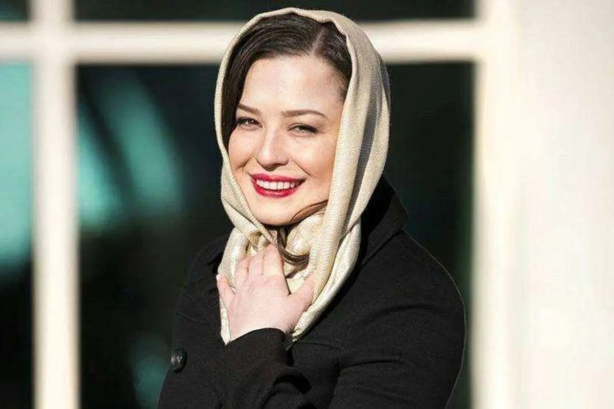 (ویدیو) نوازندگی زیبا و ماهرانه مهراوه شریفی‌نیا با پیانو
