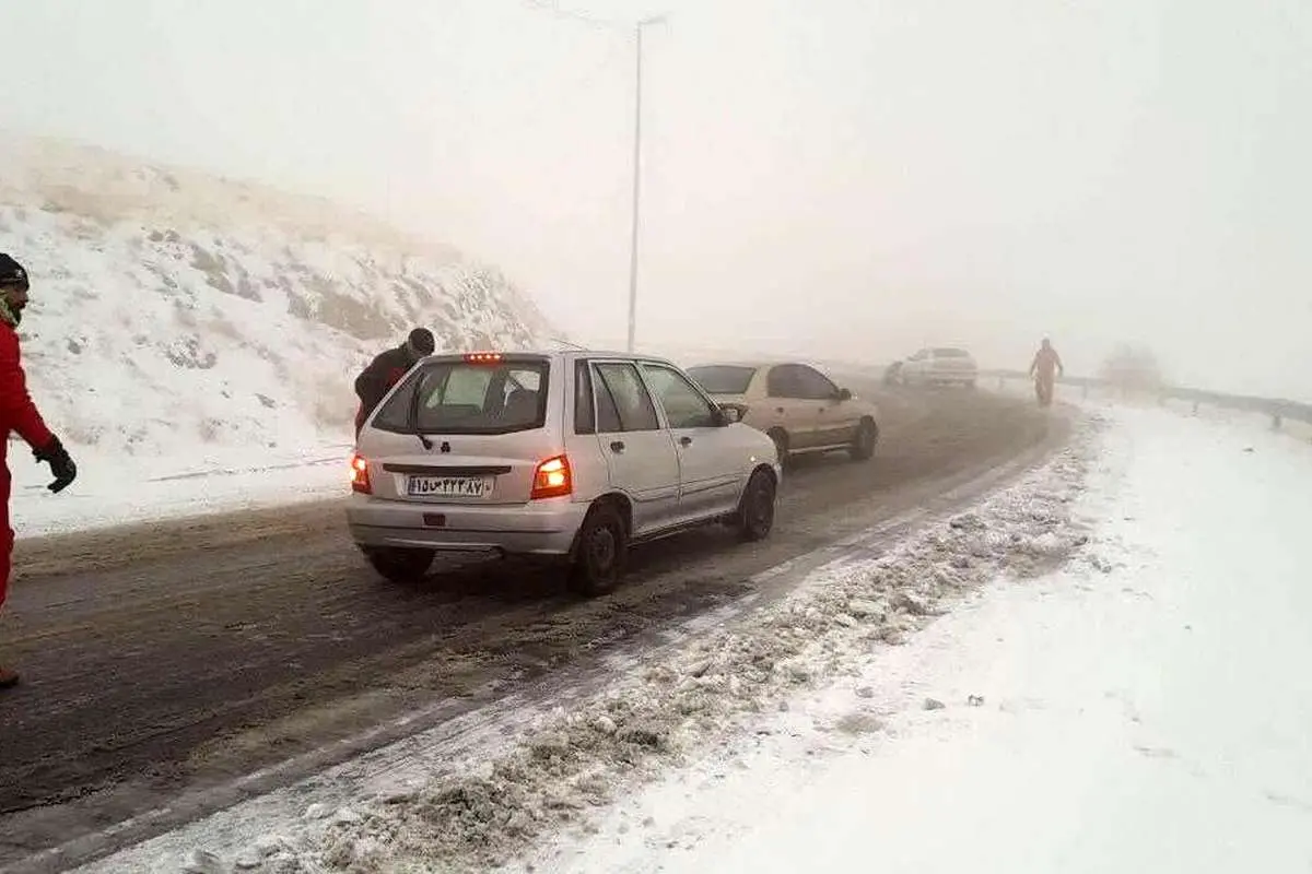 برف و کولاک در راه مازندران؛ آماده باش امدادگران