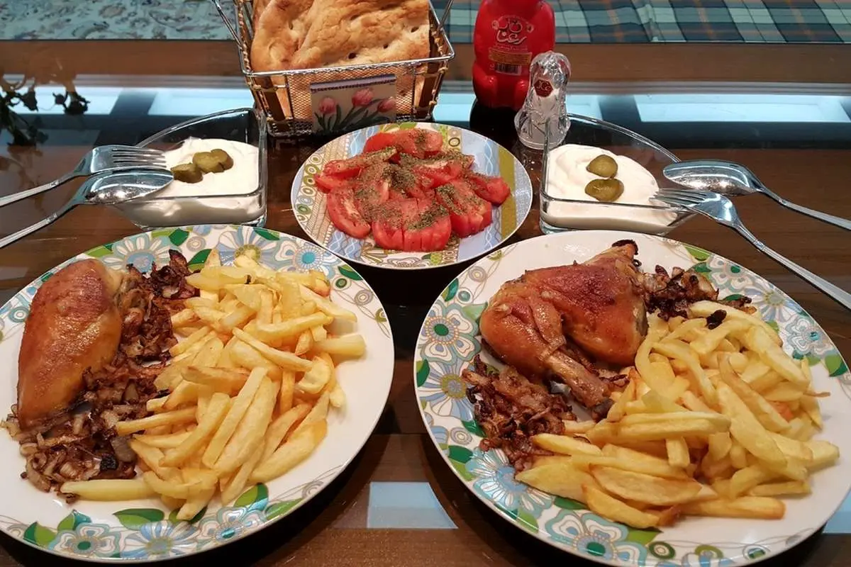یک غذای عالی تنها با مرغ و سیب‌زمینی