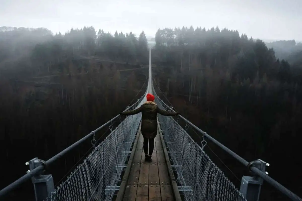 چرا از عدم قطعیت می‌ترسیم و چرا نباید از آن بترسیم؟