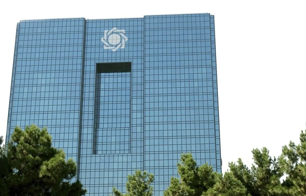 چوب بانک مرکزی لای چرخ خودروساز ملی