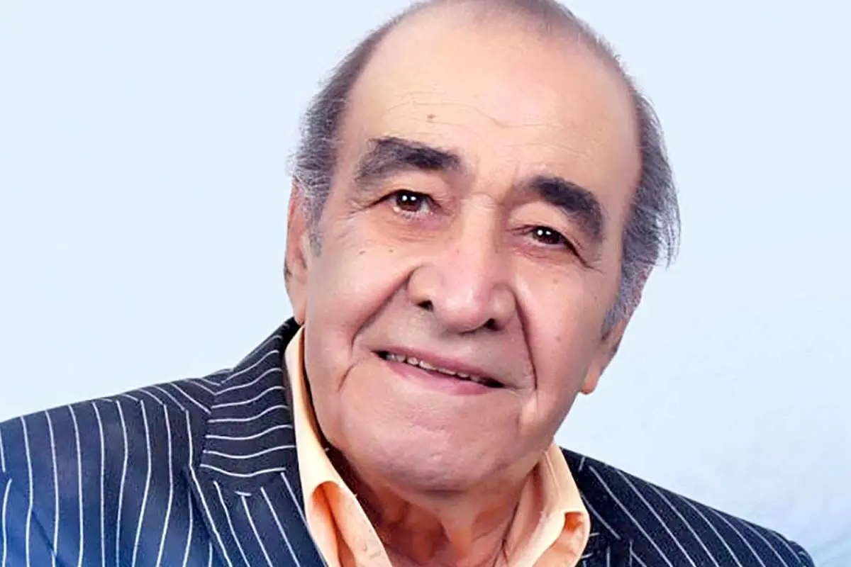(ویدئو) اجرای دلنشین من یه پرندهم توسط ایرج خواجه امیری و یک نوازنده خیابانی