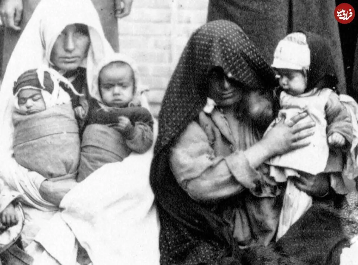 (تصاویر) جشن بالماسکه در تهران قدیم و تماشای «شهر فرنگ»