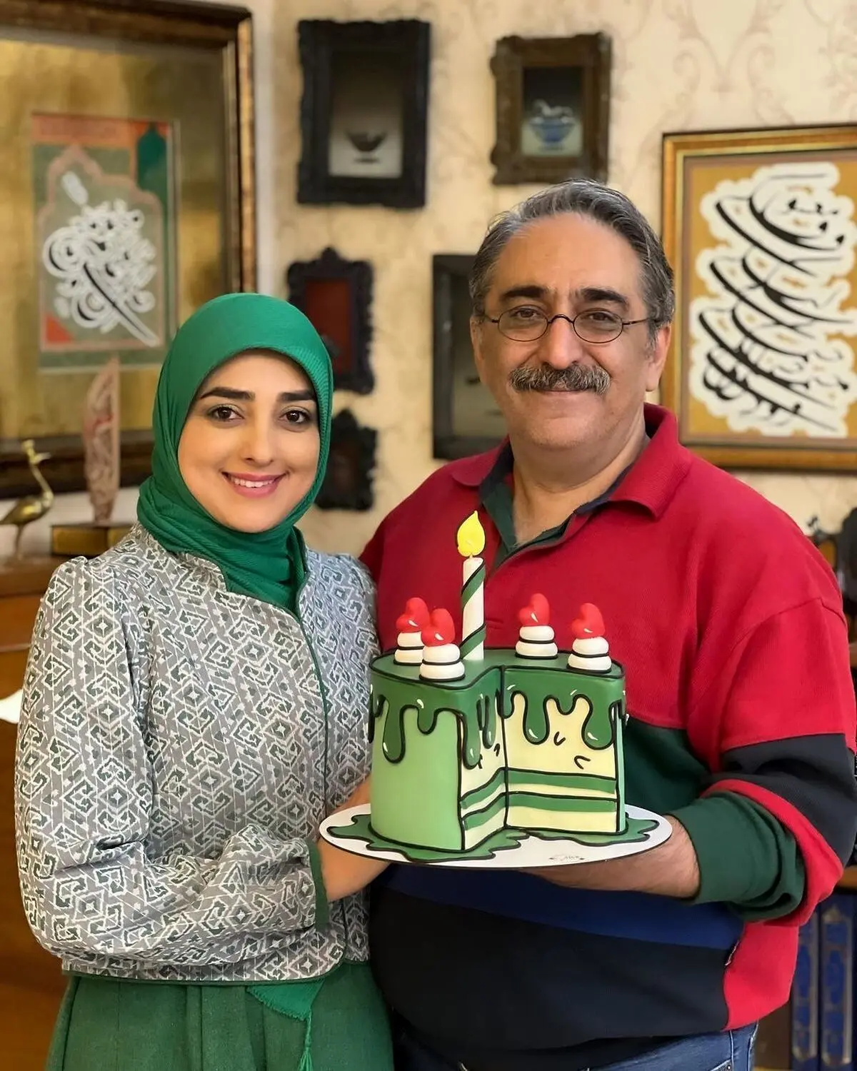 (تصاویر) جشن تولد ستاره سادات قطبی، مجری تلویزیون