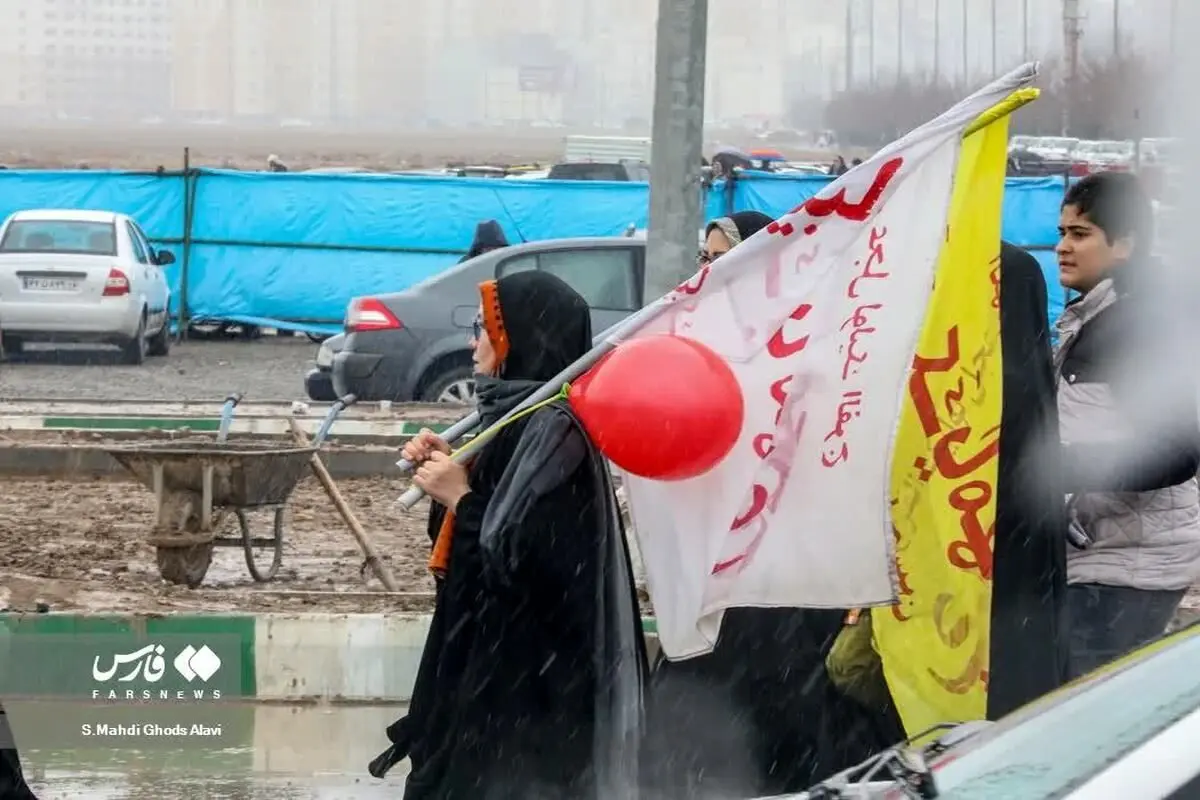 (تصاویر) نیمه شعبان برفی در قم