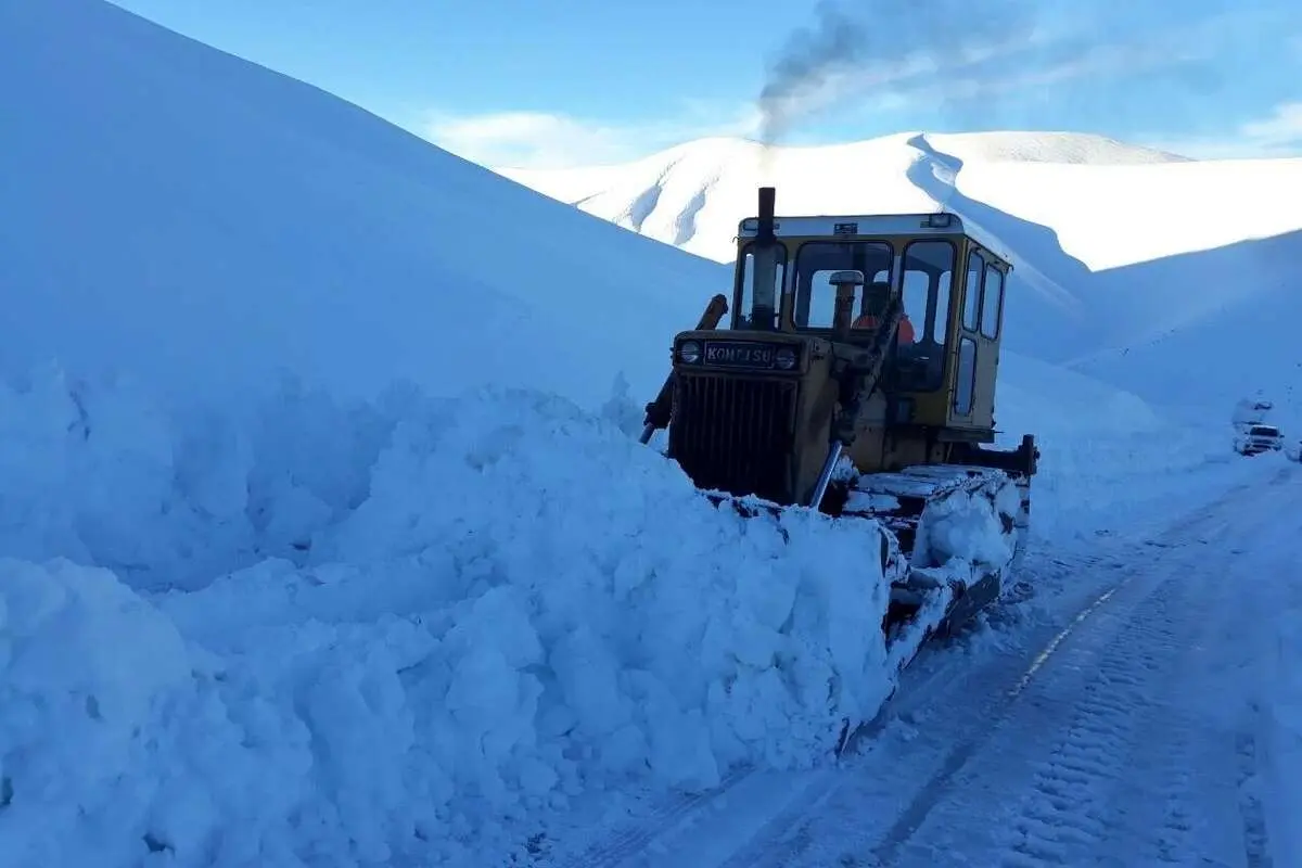 برف ۱۴۵ روستای این استان را مسدود کرد