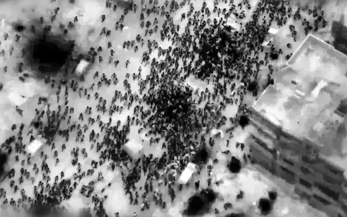 (ویدئو) فاجعه تکان‌دهنده در پی ازدحام گرسنگان غزه؛ بیش از ۸۵۰ نفر کشته و زخمی شدند
