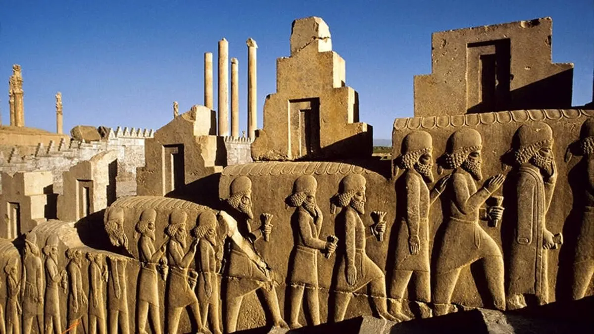 (ویدئو) کارشناس صداوسیما: مسجد امام بهترین اثر معماری ایران است نه تخت جمشید