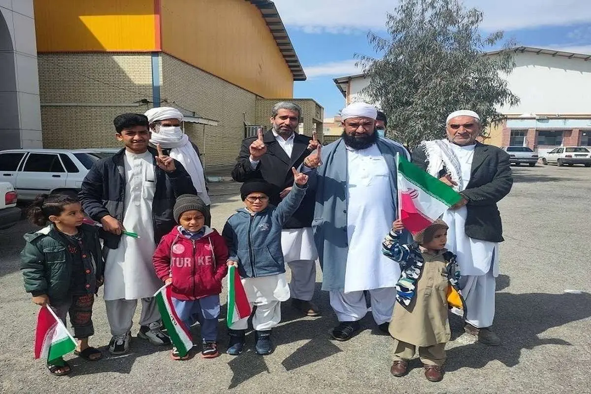 دو مولوی اهل سنت سیستان و بلوچستان راهی مجلس خبرگان شدند