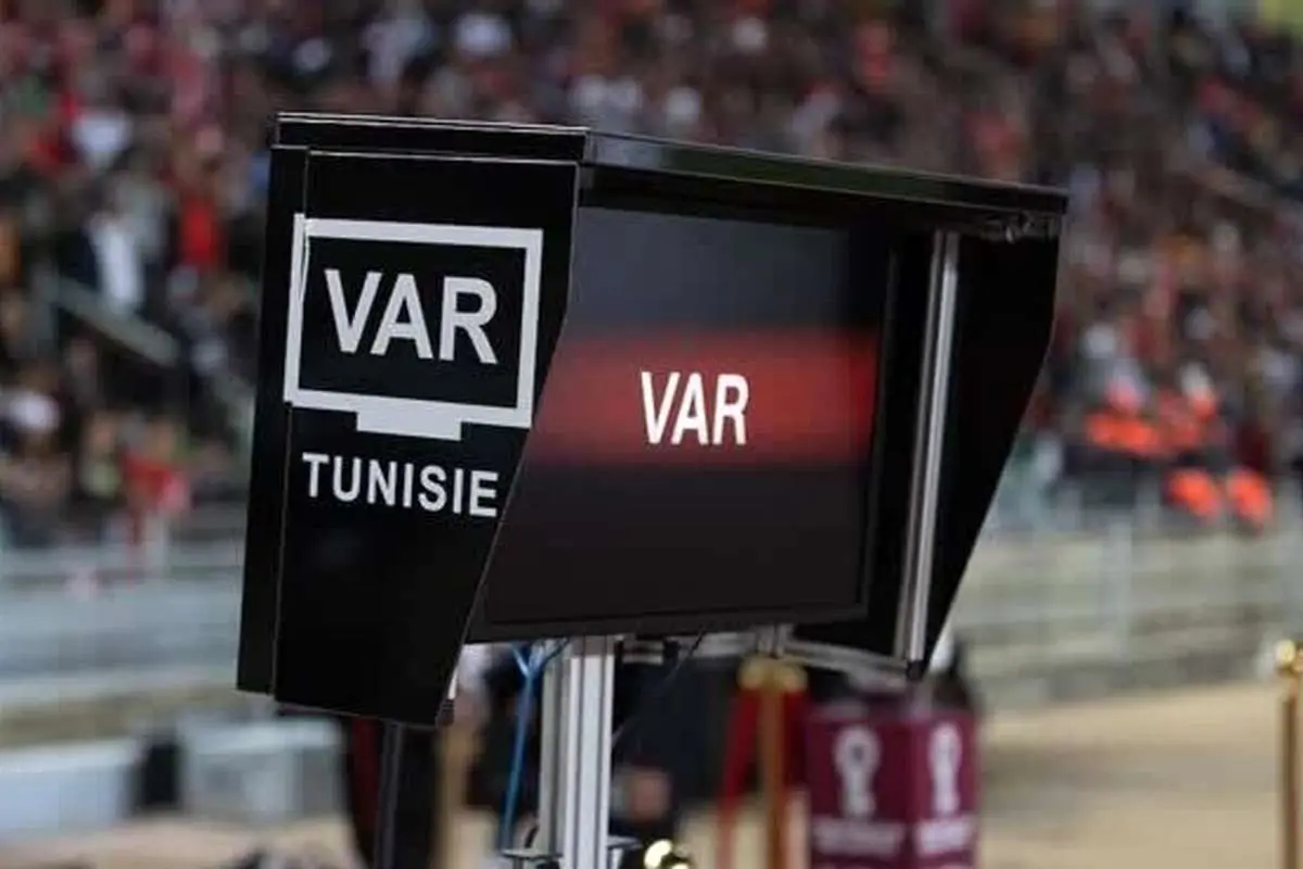 سپاهان درخواست VAR کرد