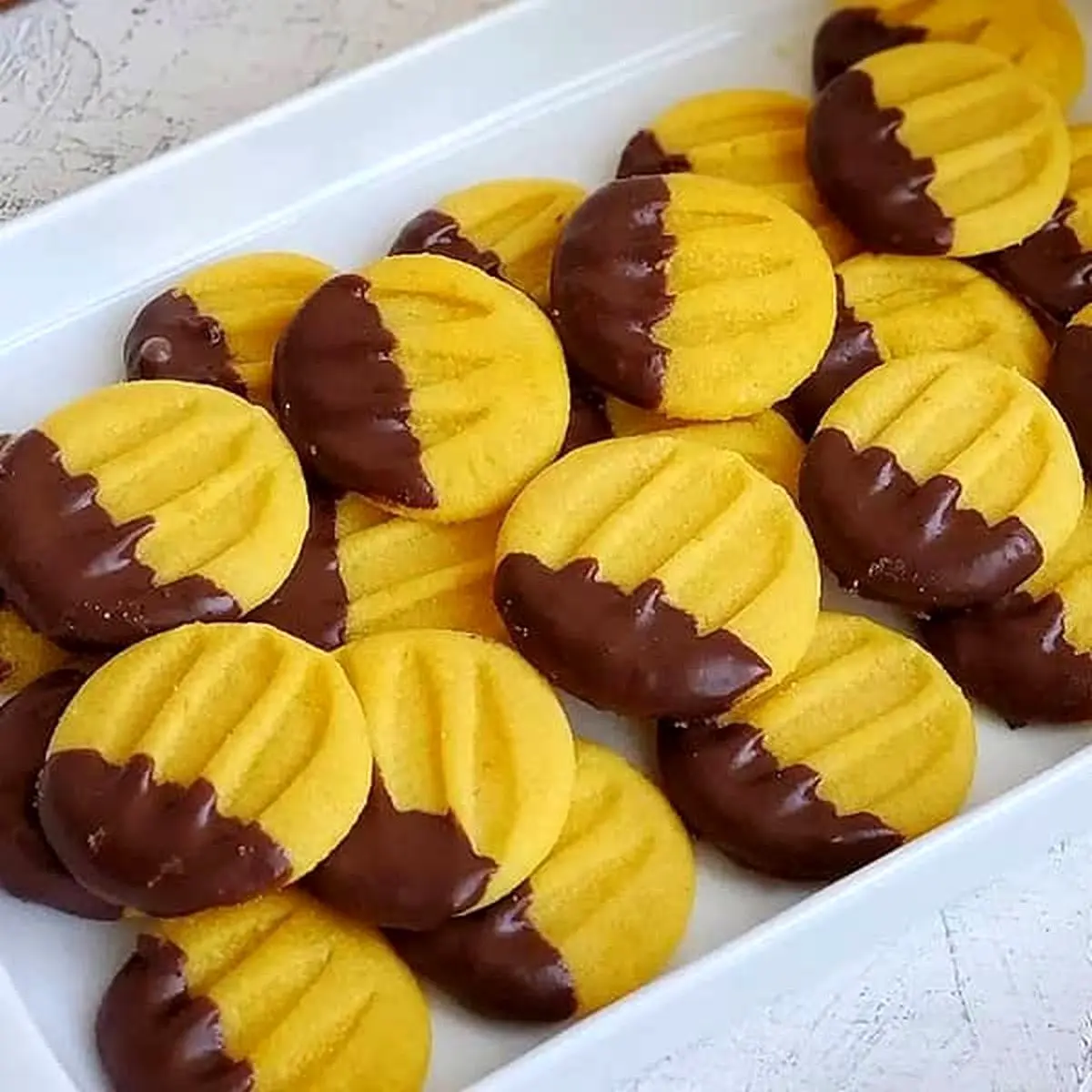 طرز تهیه شیرینی زعفرانی، راحت‌ترین شیرینی برای عید نوروز