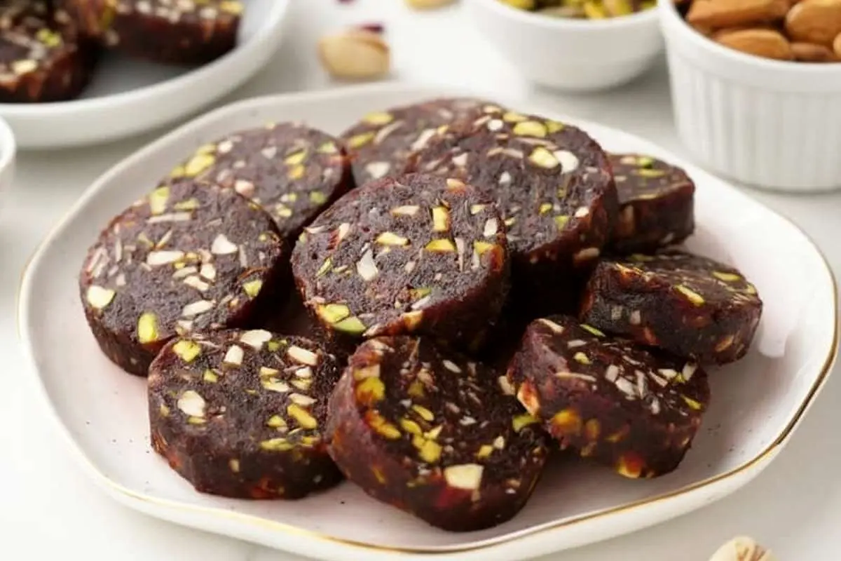 (ویدیو) طرز تهیه سالم‌ترین دسر خرمایی برای ماه رمضان