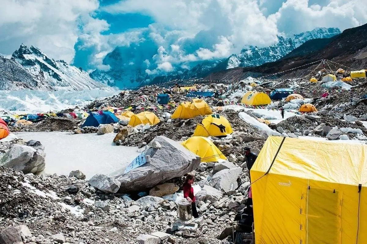 (ویدیو) اورست زیر هزاران تن زباله