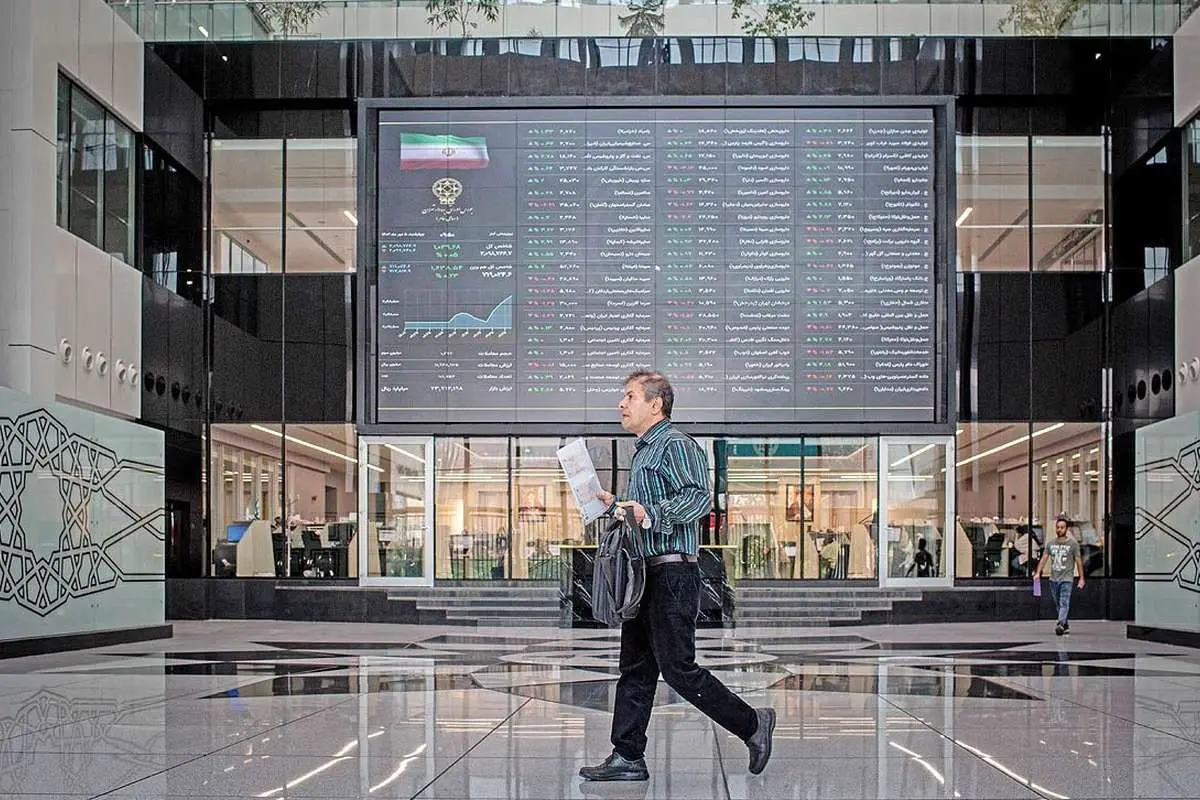 مچ‌اندازی نرخ بهره و دلار