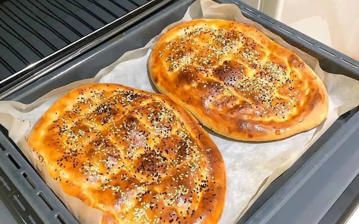 (ویدئو) طرز تهیه نان خانگی در ماهیتابه، نرم و خوشمزه