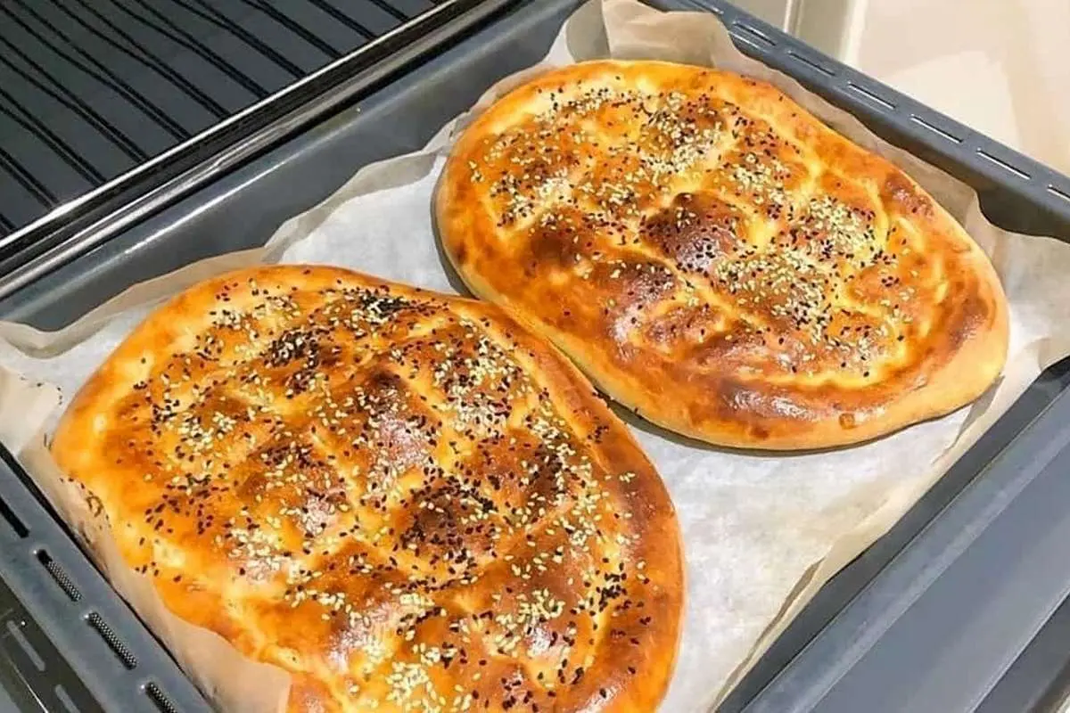 (ویدئو) طرز تهیه نان خانگی در ماهیتابه، نرم و خوشمزه