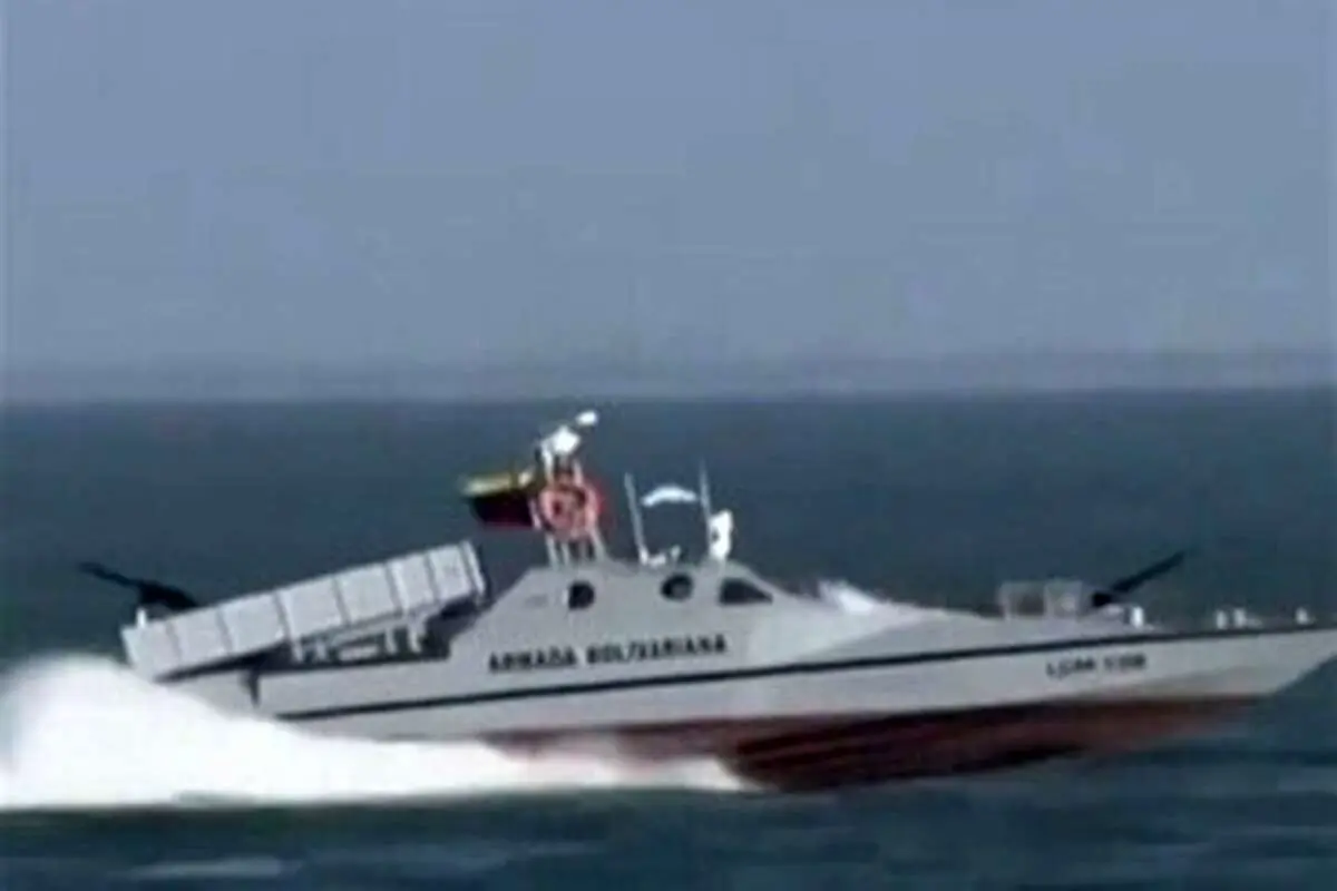 (تصاویر) قایق تندرو ذوالفقار در ونزوئلا