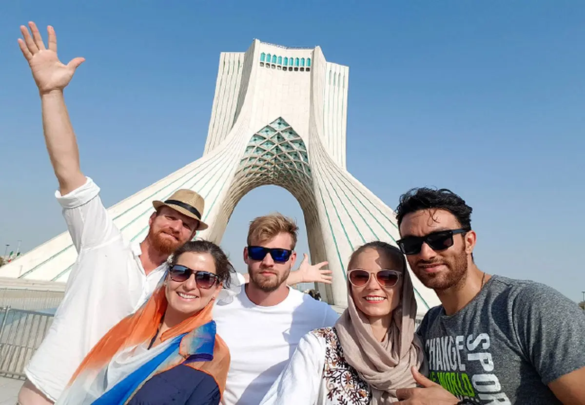 استخدام اینفلوئنسر خارجی برای تبلیغ ایران