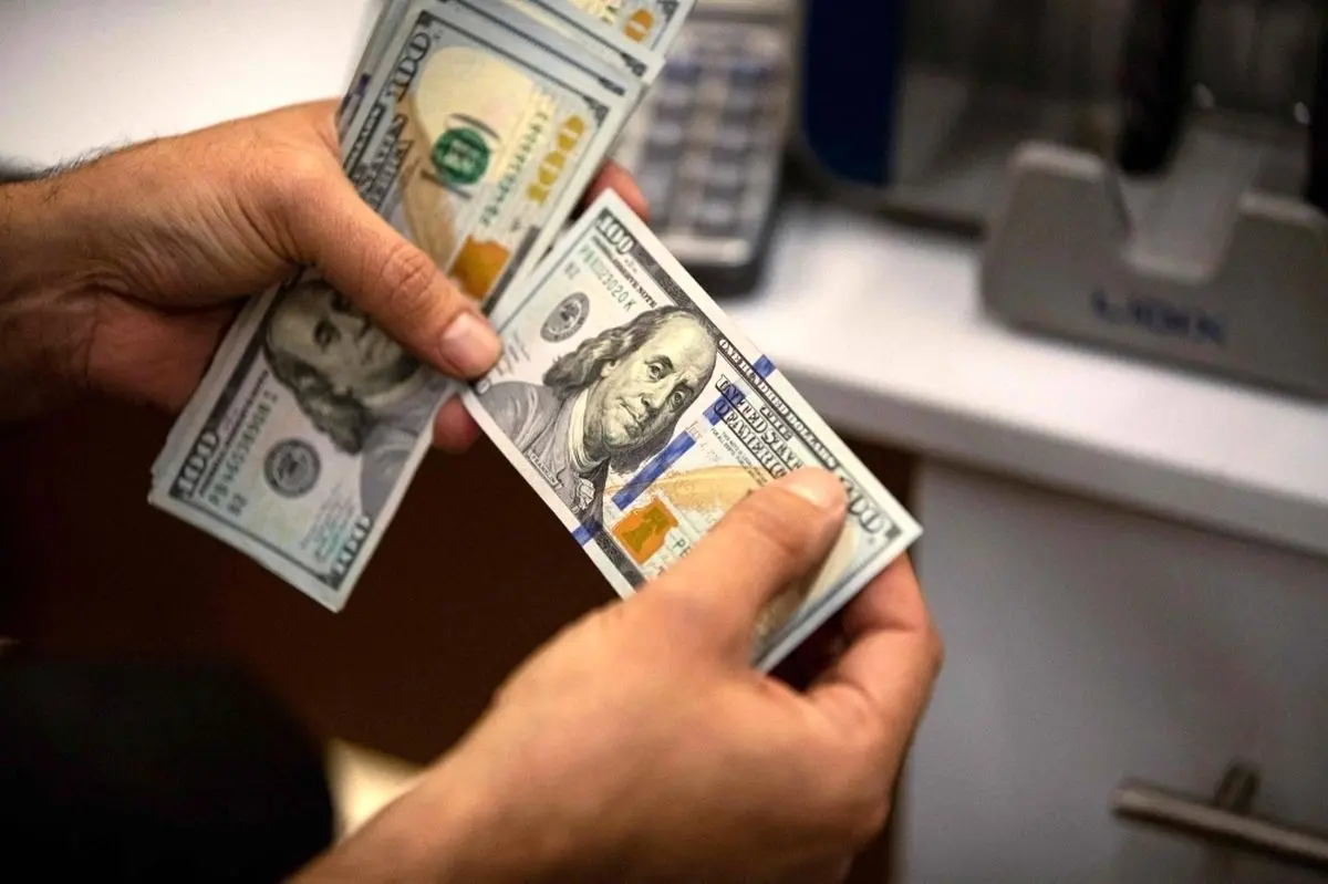 پیش‌بینی خروج سرمایه‌های بیشتر از کشور در سال ۱۴۰۳