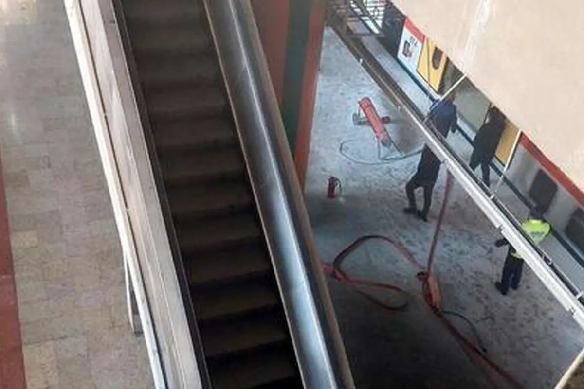 (تصویر) آتش سوزی در مترو گلشهر کرج